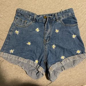 Cute denim flower shorts size small